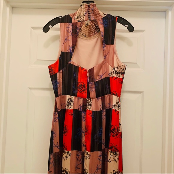 BCBGeneration Maxi Dress - Picture 3 of 5